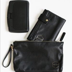 Fawn design changing clutch